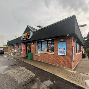 BP Castle Mart - Castle Mart facing SouthWest - Gas Stations Near Me - Cicero, Illinois BP Castle Mart - Castle Mart facing SouthWest - Gas Stations Near Me - Cicero, Illinois