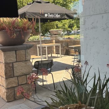 Peet's Coffee - Coffee & Tea Near Me - Concord, California