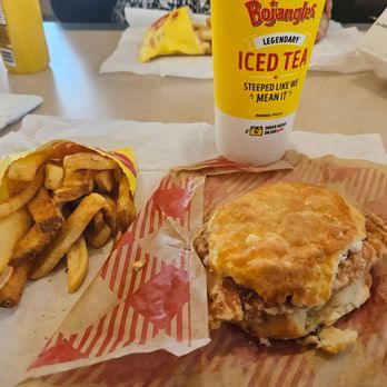 Bojangles - Cajun filet biscuit combo - Fast Food Near Me - Richmond, Virginia