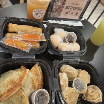 Kai Kai BBQ - Spring rolls, shrimp dumplings, chicken dumplings, scallion pancakes, and thai tea - Cantonese Near Me - Orlando, Florida