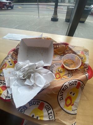 Dave's Hot Chicken by null
