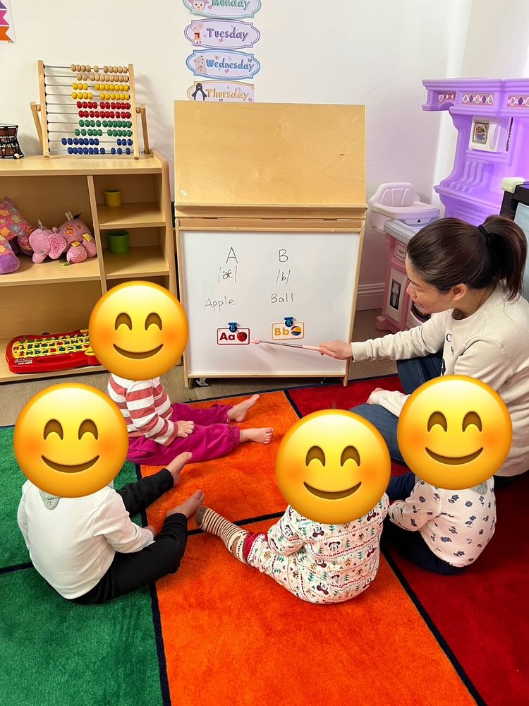 Alameda Bay Farm Flora’s Daycare - childcare center in Alameda, CA