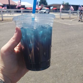 Boa Vista Orchards - Blueberry lemonade - Fruits & Veggies Near Me - Placerville, California