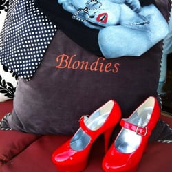 Blondies Style - We always celebrate our favorite Blonde.