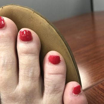 Glamour Nails - Didn't clip cuticles and didn't paint straight - Nail Salons Near Me - Crestview Hills, Kentucky