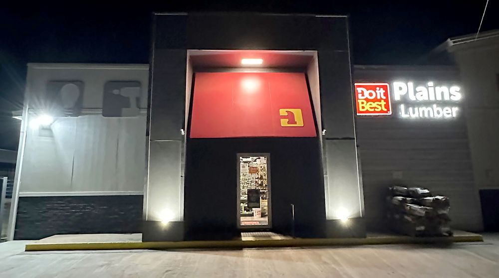 PLAINS LUMBER Updated July 2024 1002 Garrett St, Paducah, Texas