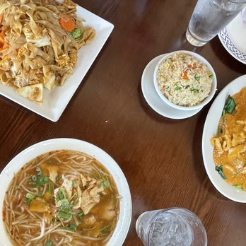 Siam House - Thai Near Me - Bloomington, Indiana Siam House - Thai Near Me - Bloomington, Indiana