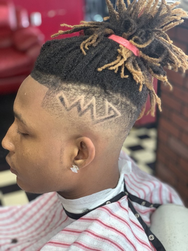 LEVEL V ANTONIO DARDY 20 Photos 1004 Jordan Ln NW