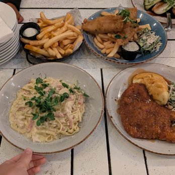The Postman's Leg - Chips, fish & chips, fettuccine carbonara, and chicken schnitzel - Gastropubs Near Me - Auckland, AUK