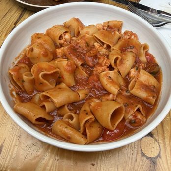 Gusto 101 - CALAMARATA AI GAMBERI pomodorini, shrimp, chili.  Did not disappoint. Right amount of spice.  Nice portion of shrimp. - Italian Near Me - Toronto, Ontario