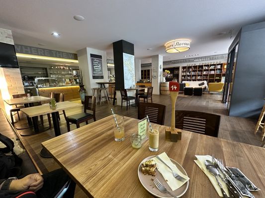 Flavours Cafe by null