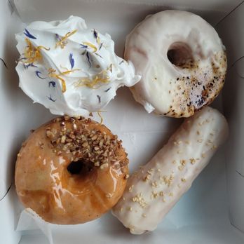 Fan-Fan Doughnuts - Ginger, white coffee, salted carmel burnt butter, grape jelly - Donuts Near Me - Brooklyn, New York Fan-Fan Doughnuts - Ginger, white coffee, salted carmel burnt butter, grape jelly - Donuts Near Me - Brooklyn, New York