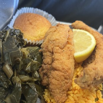 Sundays Eatery - Soul Food Near Me - Miami Gardens, Florida