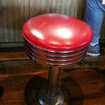 Red Hut Cafe Nevada - Quintessential dinner stool. - American Near Me - Stateline, Nevada Red Hut Cafe Nevada - Quintessential dinner stool. - American Near Me - Stateline, Nevada