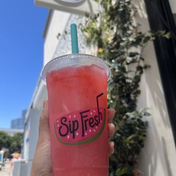 Sip Fresh - Guava Strawberry - Juice Bars & Smoothies Near Me - San Diego, California Sip Fresh - Guava Strawberry - Juice Bars & Smoothies Near Me - San Diego, California