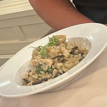 Persephone - Chicken, Artichoke, Spinach and Portobello Risotto - New American Near Me - Aptos, California