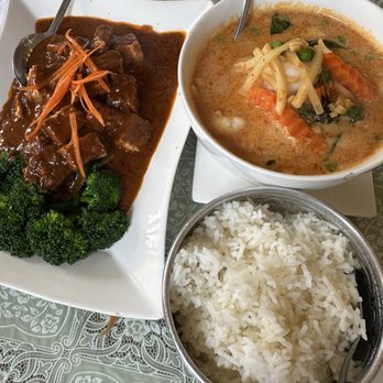 Thai Kitchen - Left - Not good and forgot the name of dish.  Right - Red Curry with shrimp was good. - Thai Near Me - American Canyon, California