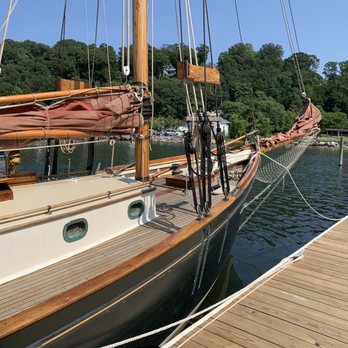 Ginny Marie Schooner - The bow of the Ginny Marie - Sailing Near Me Ginny Marie Schooner - The bow of the Ginny Marie - Sailing Near Me