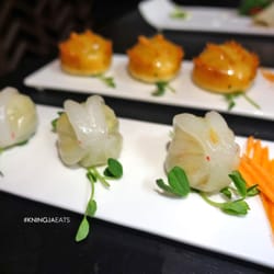 Luyu & Yum Yum