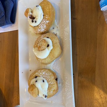 Hash Kitchen - Cannoli donuts - Breakfast & Brunch Near Me - Scottsdale, Arizona
