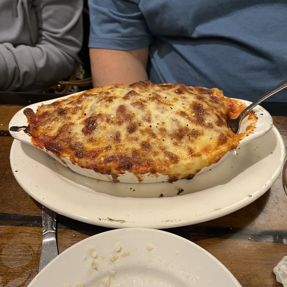 Capri di Nuovo - Classic Lasagna - Italian Near Me - West Allis, Wisconsin Capri di Nuovo - Classic Lasagna - Italian Near Me - West Allis, Wisconsin