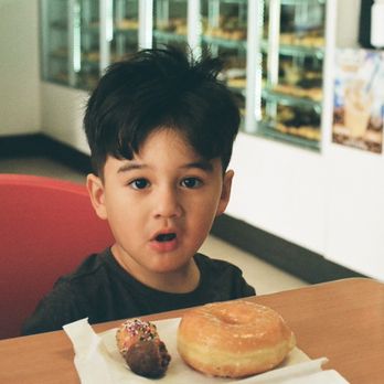 Manna Donuts - Donuts Near Me - San Bernardino, California