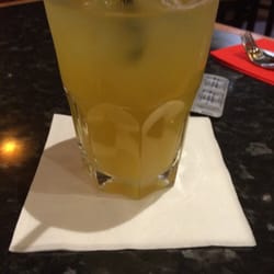 Frankie and Bennys - Pineapple Juice