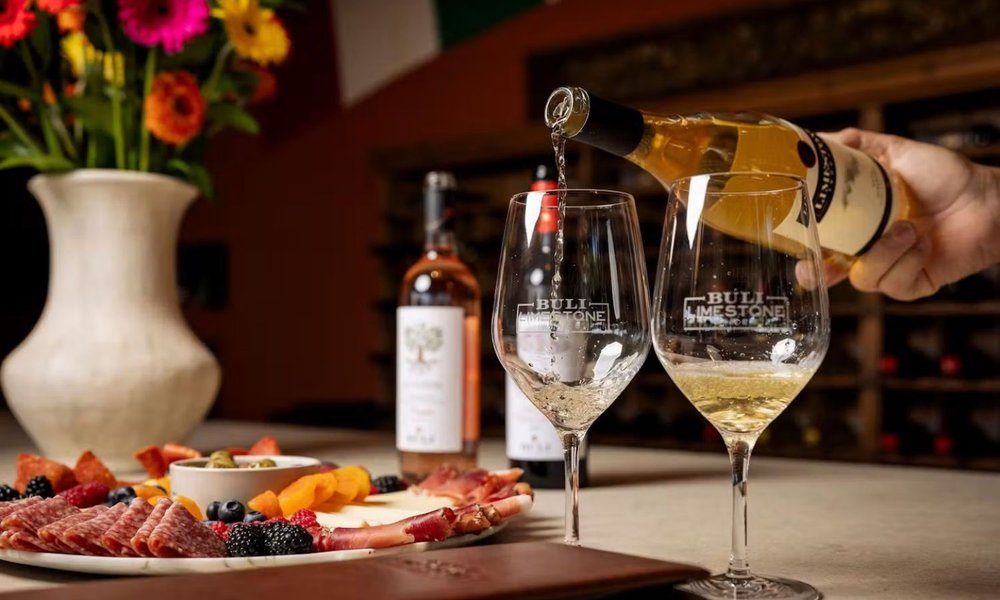 Buli Limestone Wines Logo