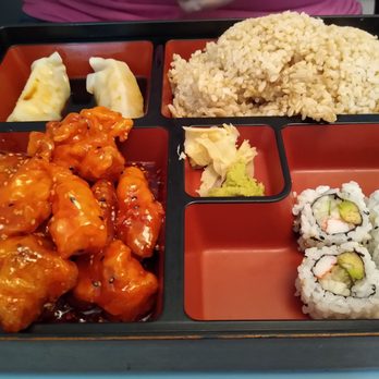 Zing - Sesame Chicken Bento Box, also came with miso and a side salad - Sushi Bars Near Me - Parkesburg, Pennsylvania Zing - Sesame Chicken Bento Box, also came with miso and a side salad - Sushi Bars Near Me - Parkesburg, Pennsylvania