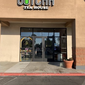 Gotcha Tea House - Store front right by PetSmart. - Tea Rooms Near Me - Rosemead, California