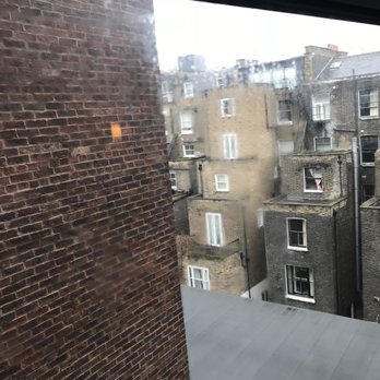Premier Inn - Partial view from our room. It's nice to get up in the morning when it shines though. - Hotels Near Me - London, XGL Premier Inn - Partial view from our room. It's nice to get up in the morning when it shines though. - Hotels Near Me - London, XGL