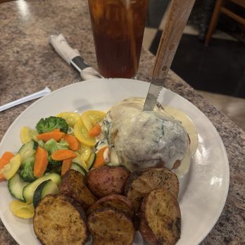 Geezers - American Near Me - Santa Fe Springs, California Geezers - American Near Me - Santa Fe Springs, California