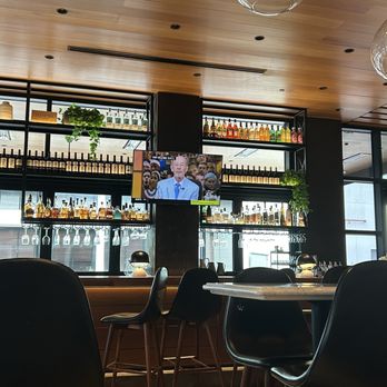 North Italia - Bar - Italian Near Me - Orlando, Florida