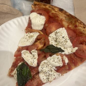 Joe's Pizza - Pizza Near Me - Miami, Florida