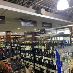 Wine Palace - Wine aisle