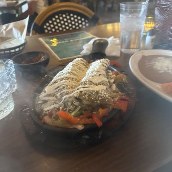 Landeros Mexican Grill + Cantina - Sizzling Shrimp Enchilada - Mexican Near Me - Temecula, California Landeros Mexican Grill + Cantina - Sizzling Shrimp Enchilada - Mexican Near Me - Temecula, California