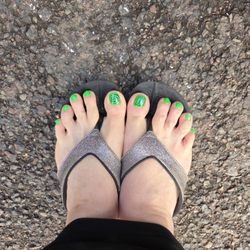 Shayna's Nails & Spa - Today's toes