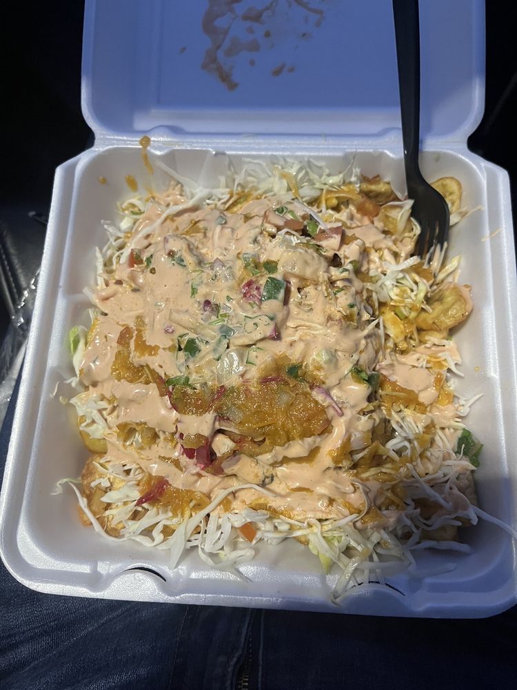 El Pollo Con Tajadas