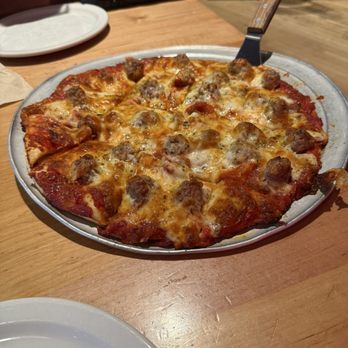 Papa Del's Pizza - Sausage and pepperoni medium thin crust pizza - Pizza Near Me - Champaign, Illinois Papa Del's Pizza - Sausage and pepperoni medium thin crust pizza - Pizza Near Me - Champaign, Illinois