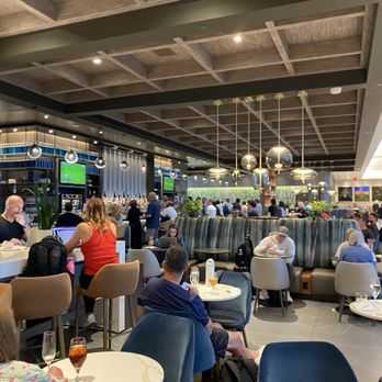 Delta Sky Club - Concourse D - Inside - Airport Lounges Near Me - Atlanta, Georgia Delta Sky Club - Concourse D - Inside - Airport Lounges Near Me - Atlanta, Georgia
