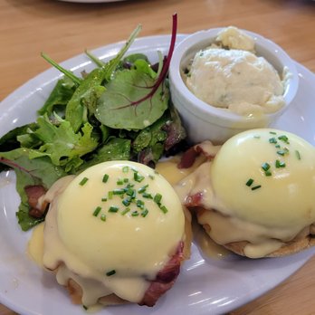 Starving Artist Waffles & Espresso - Waffle Benny - Breakfast & Brunch Near Me - Markham, Ontario Starving Artist Waffles & Espresso - Waffle Benny - Breakfast & Brunch Near Me - Markham, Ontario