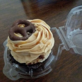 Sweet Kream Bakery - Bakeries Near Me - Chesapeake, Virginia Sweet Kream Bakery - Bakeries Near Me - Chesapeake, Virginia