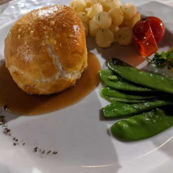 Babette - Veal wellington - Italian Near Me - Rome, RM