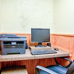 Motel 6 - Doswell - business