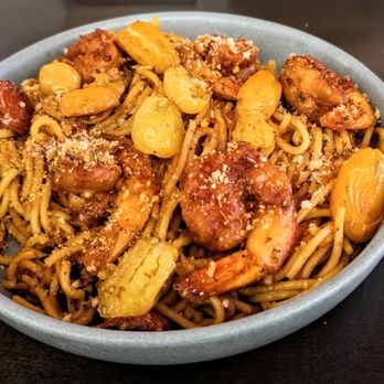 The Set - Spicy Burnt Chili Shrimp Pasta - Cocktail Bars Near Me - Santa Barbara, California