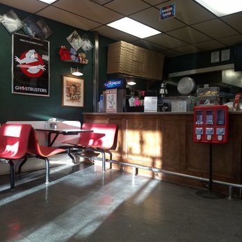 A Slice of the 80's - The counter. - Pizza Near Me - Bradford, Pennsylvania