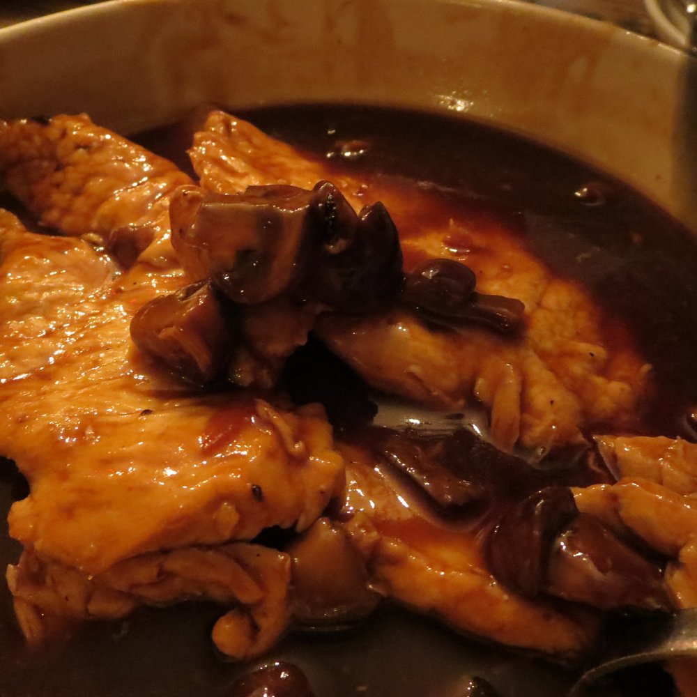 Cibo e Beve - Chicken Marsala - Springer Mountain Chicken, wild mushroom marsala sauce. - Italian Near Me - Atlanta, Georgia Cibo e Beve - Chicken Marsala - Springer Mountain Chicken, wild mushroom marsala sauce. - Italian Near Me - Atlanta, Georgia