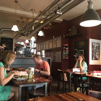 Cafe de Volder - Cafes Near Me - Delft, ZH