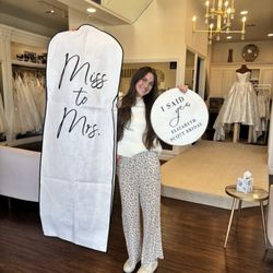 Elizabeth Scott Bridal