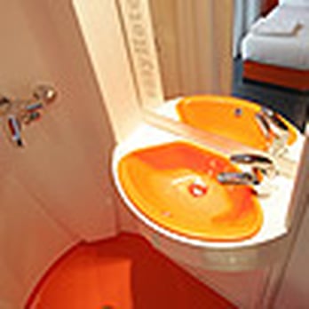 easyHotel - Victoria - Hotels Near Me - London, XGL